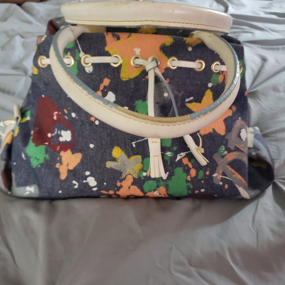 Dooney and bourke bag